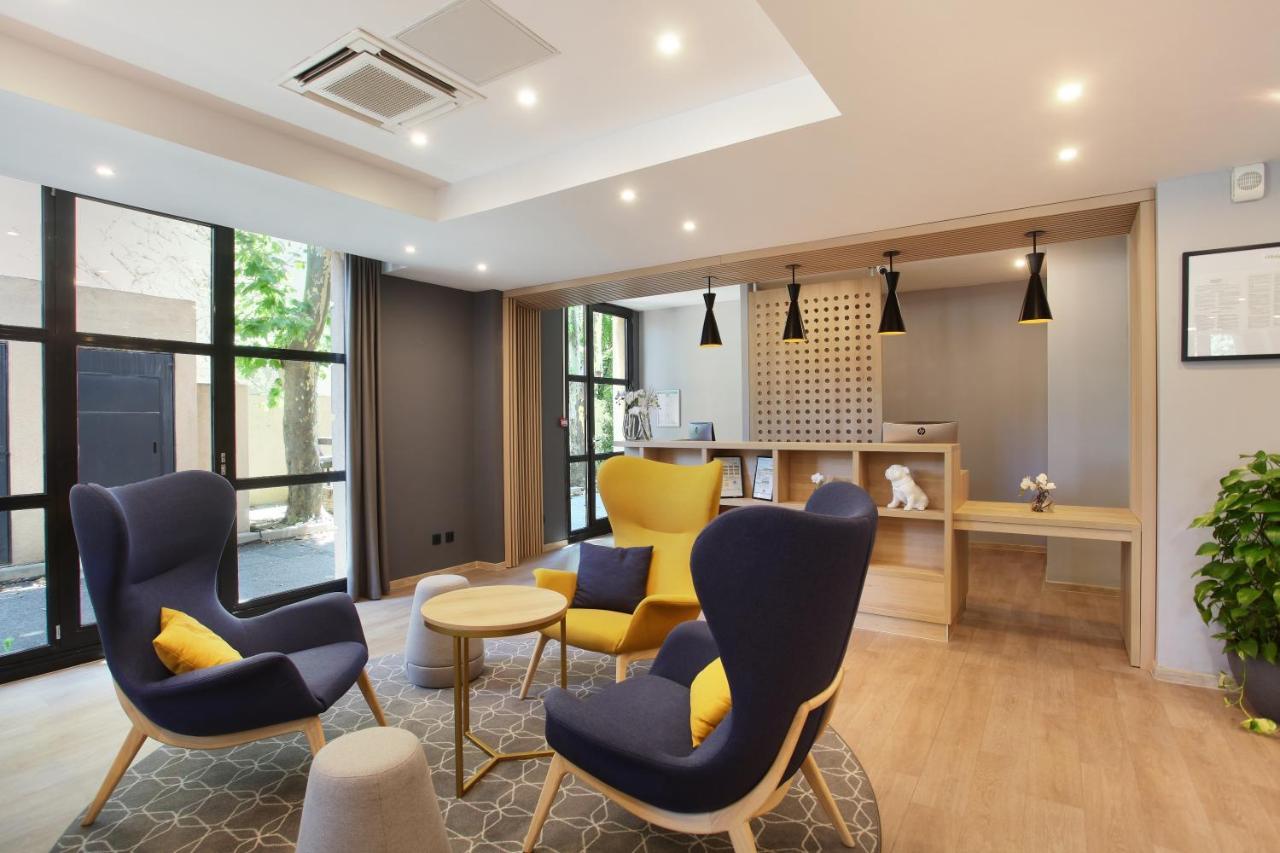 Appart Hotel Odalys City Aix En Provence Les Floridianes Aix-en-Provence Exteriör bild
