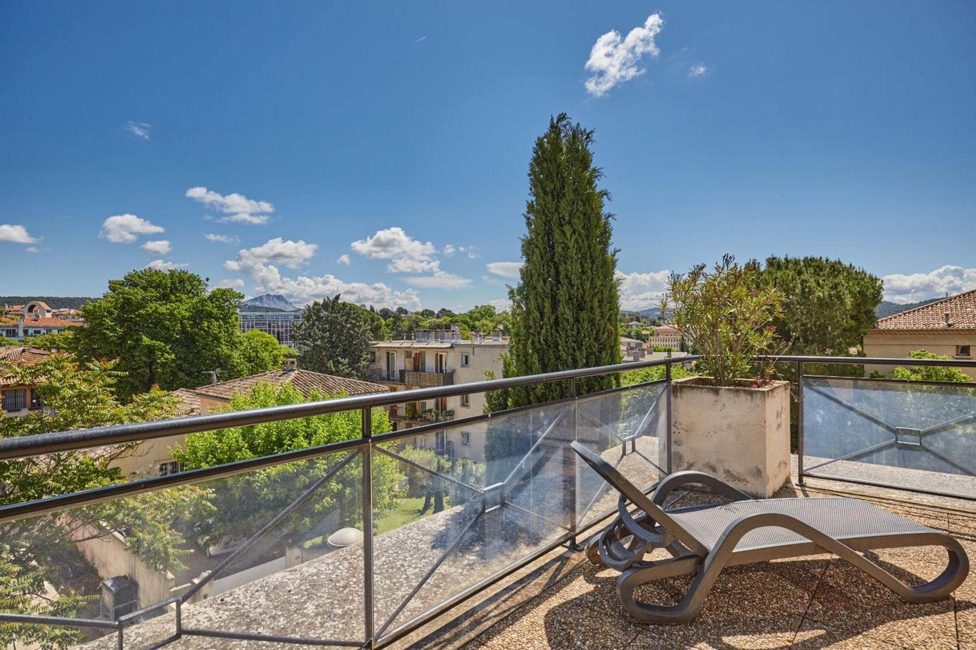 Appart Hotel Odalys City Aix En Provence Les Floridianes Aix-en-Provence Exteriör bild