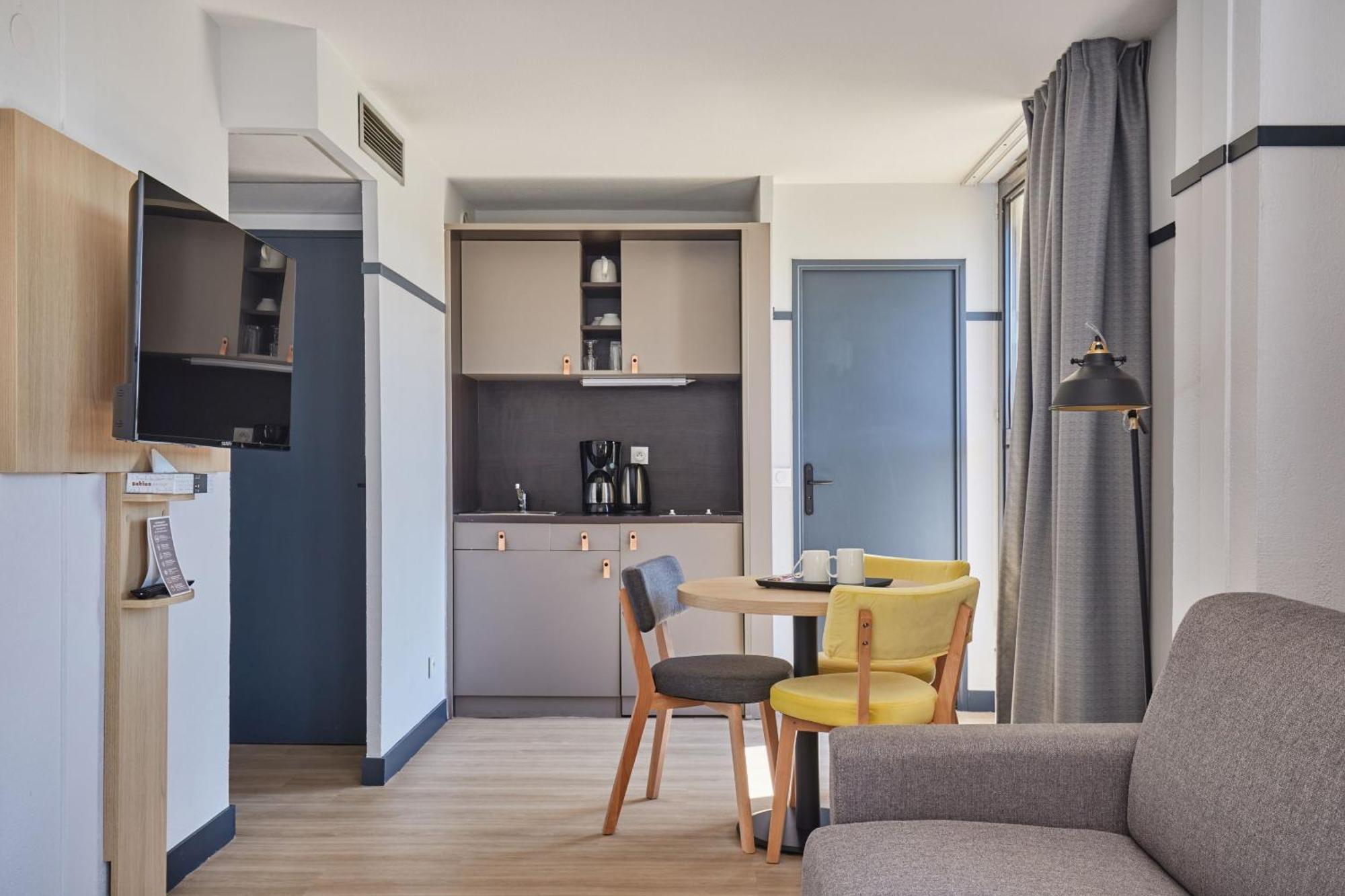 Appart Hotel Odalys City Aix En Provence Les Floridianes Aix-en-Provence Exteriör bild